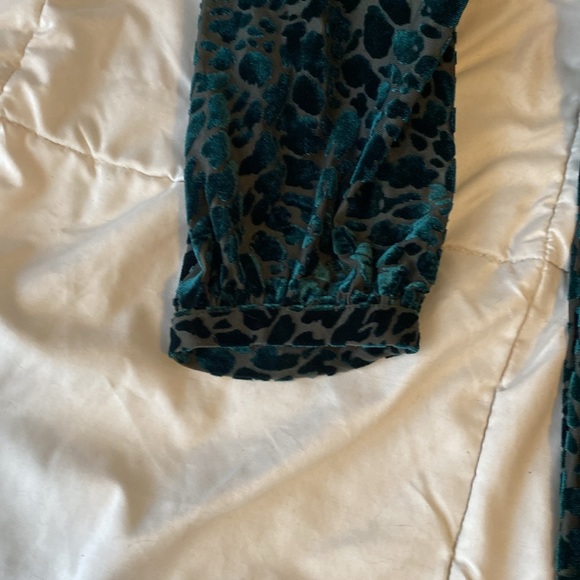 Deep green holiday dress - Picture 3 of 6